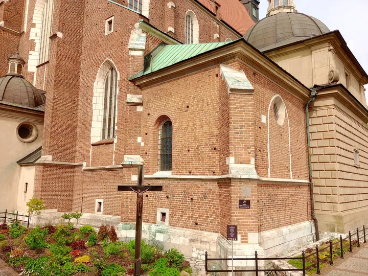 Small chapel with a green roof at Corpus Christi Basilica, Kraków