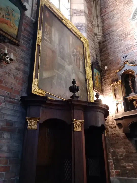 Tall stained glass window at Corpus Christi Basilica, Kraków