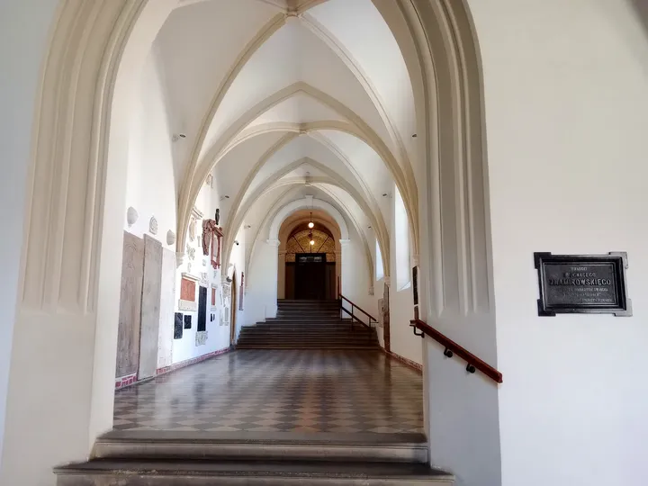 The cloister passage and its vaults at Dominican monastery, Kraków