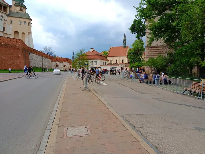 The road beneath the hill at Father Adam Studziński Square