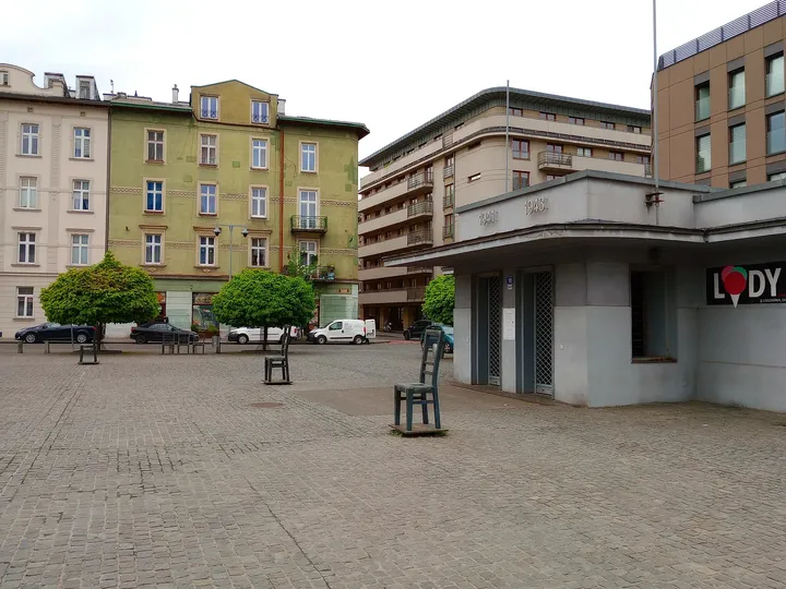 Buildings around the memorial square at Ghetto Heroes Square