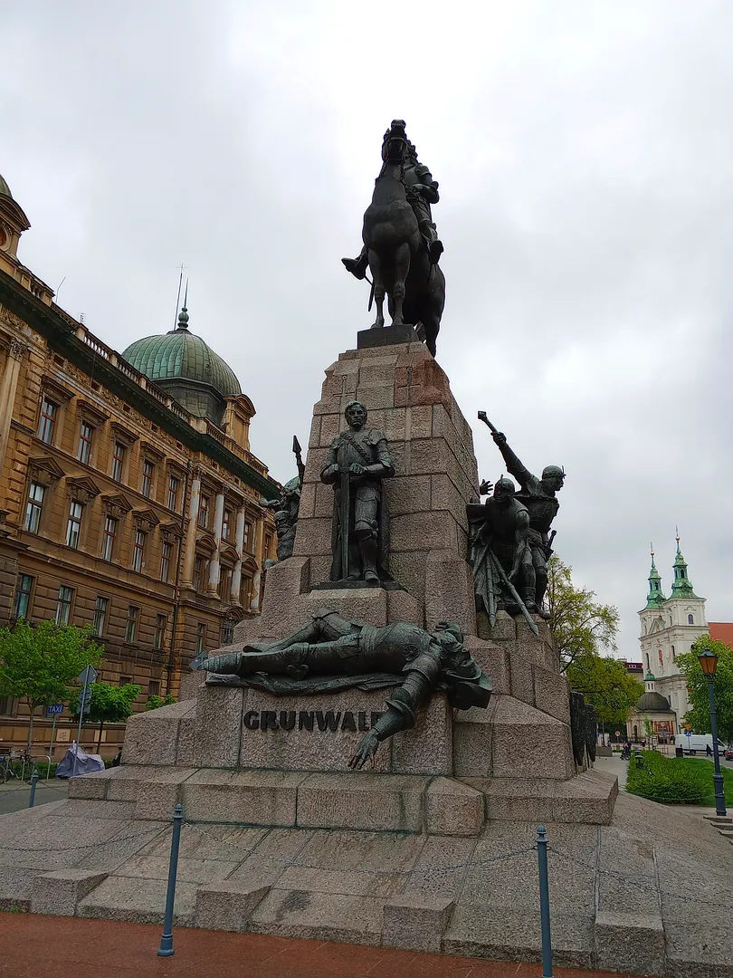 The monument across Jan Matejko Square at Grunwald Monument