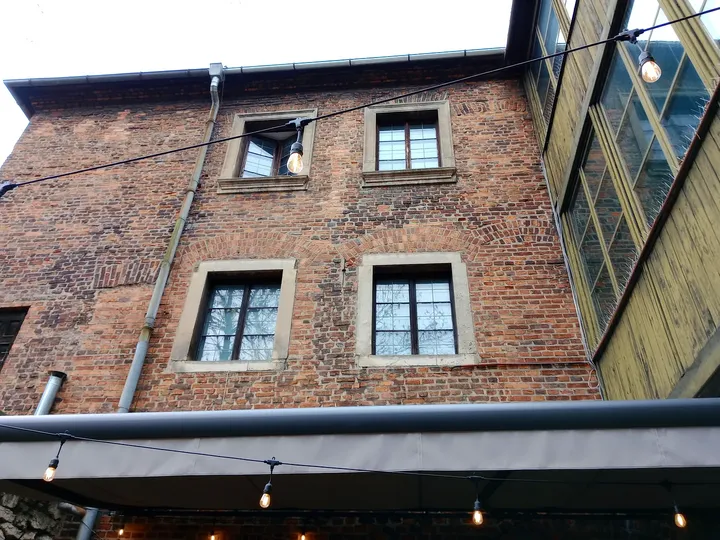 Upper windows above the courtyard at Hamsa