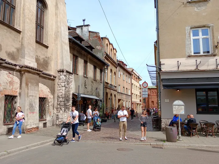 Street beside the synagogue at High Synagogue