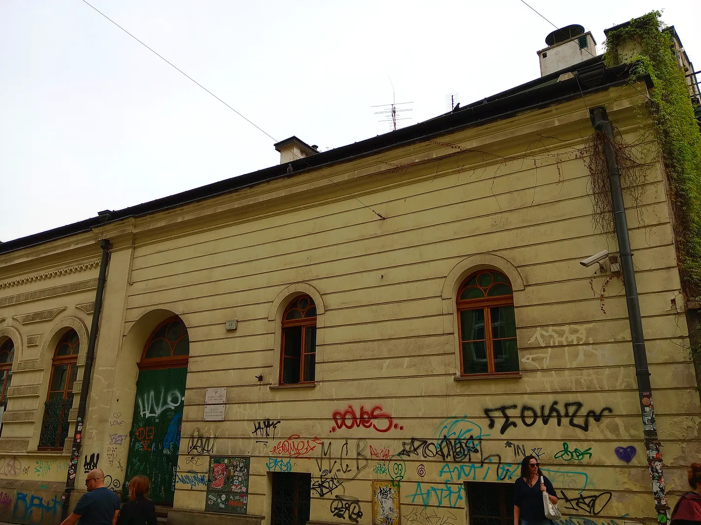 Low yellow frontage beside the square at Jewish Culture Centre, Kraków