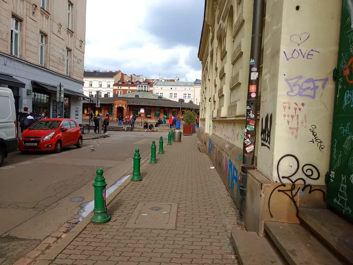 Approach from the neighbouring square at Jewish Culture Centre, Kraków