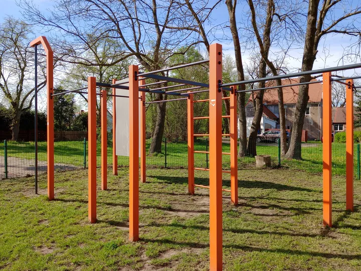Frames and lower exercise bars at Kiełpin outdoor exercise ground