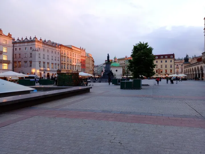 The square opening between the surrounding houses at Kraków Main Market Square