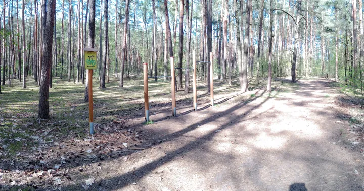 Sandy path beside the workout ground at Liliowy Las outdoor exercise ground