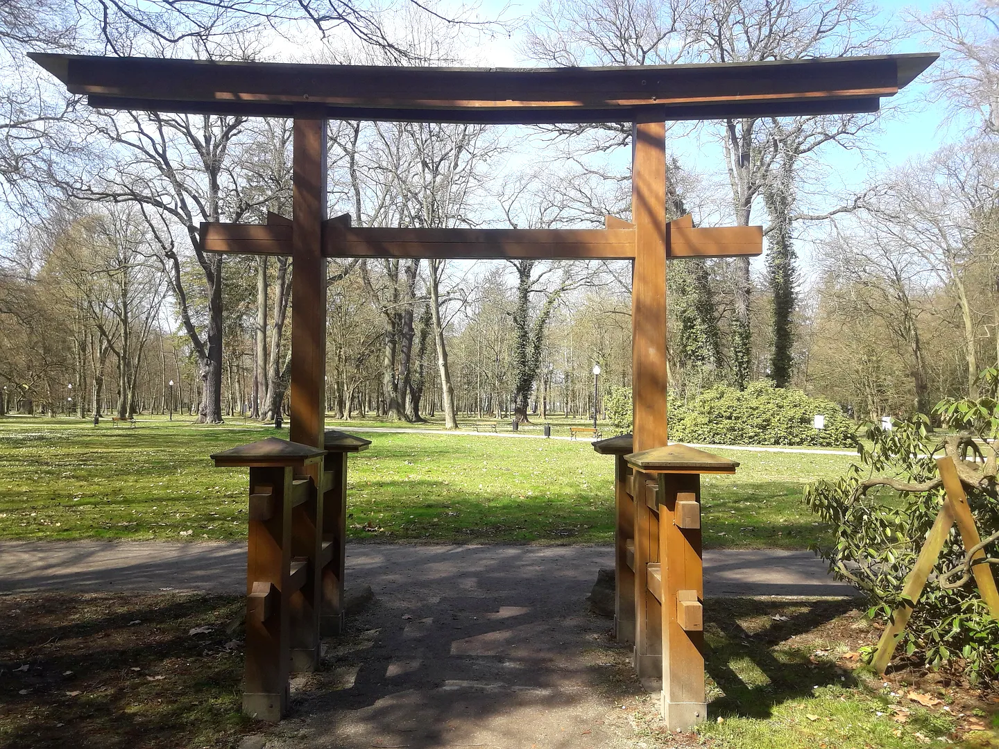 The Japanese-style garden gateway at Manor Park, Iłowa