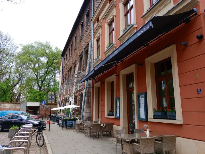 Street frontage beside the restaurant at Moo Moo