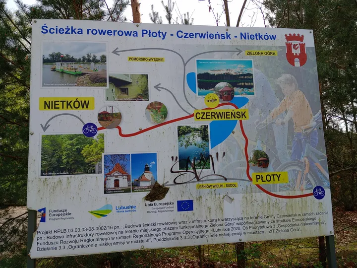 Cycling information board at the route at Nietkowice–Czerwieńsk cycling route