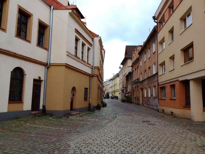 The lane beside the synagogue at Old Synagogue, Kraków