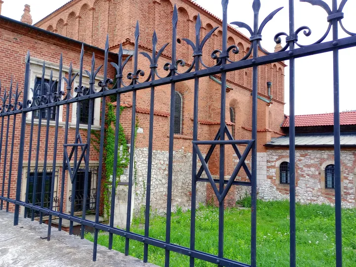 The railing and planted ground at Old Synagogue, Kraków
