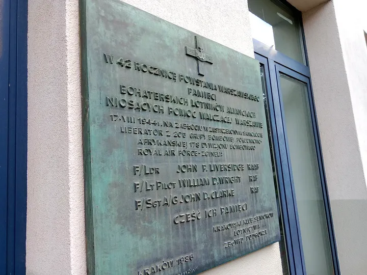 A plaque beside the entrance at Oskar Schindler’s Enamel Factory