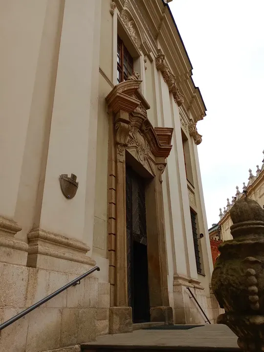 The doorway and stone steps at Piarist Church of the Transfiguration