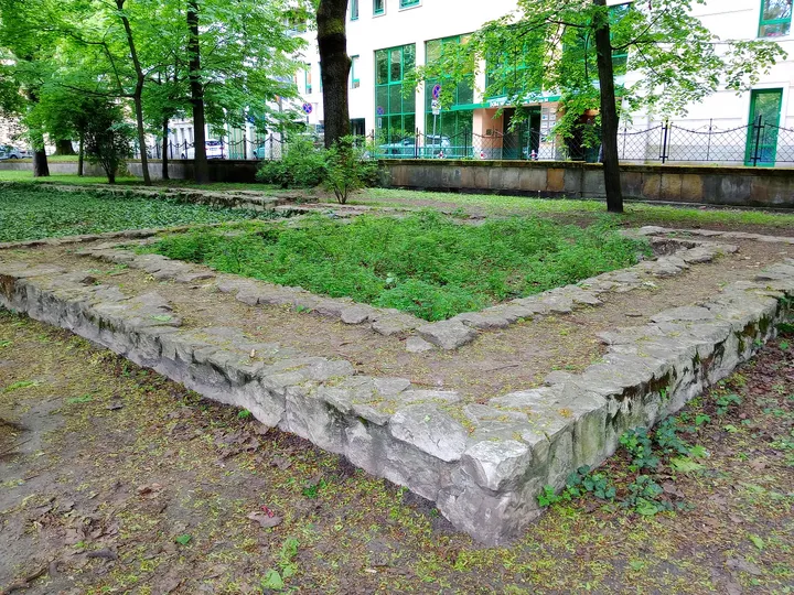Surviving masonry in the lawn at Planty: Station Garden