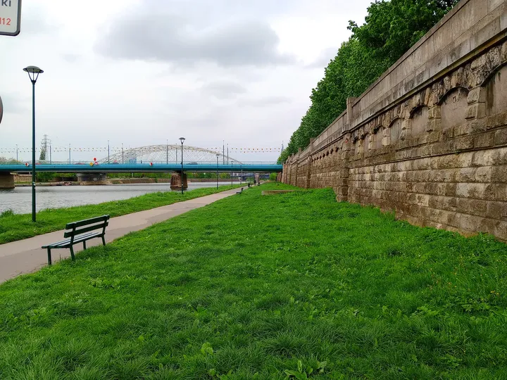 River crossing beyond the bank at Podolski river boulevard