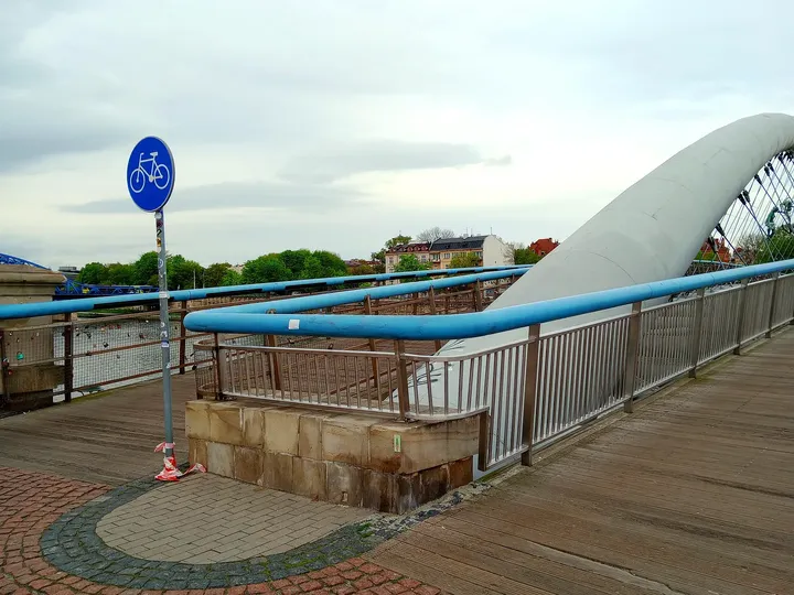 Ramp beside the river crossing at Podolski river boulevard