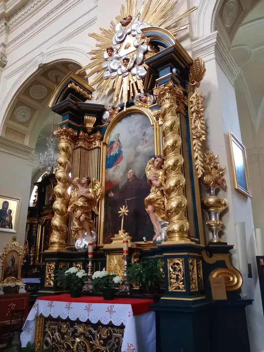Gilded altar seen more closely at Saint Bernardine of Siena Church
