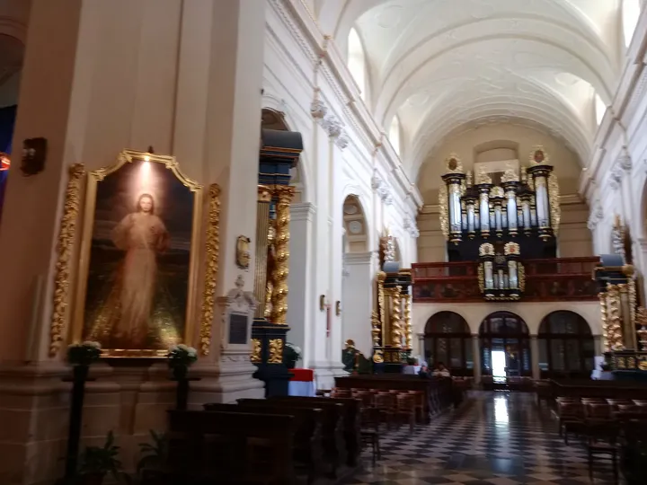 Nave viewed towards the organ at Saint Bernardine of Siena Church