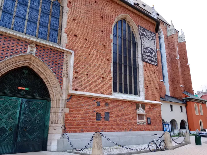 An entrance beside St Mary’s Basilica at Saint Mary’s Square