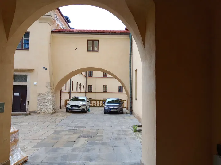 The courtyard beyond the archway at Senacka Street