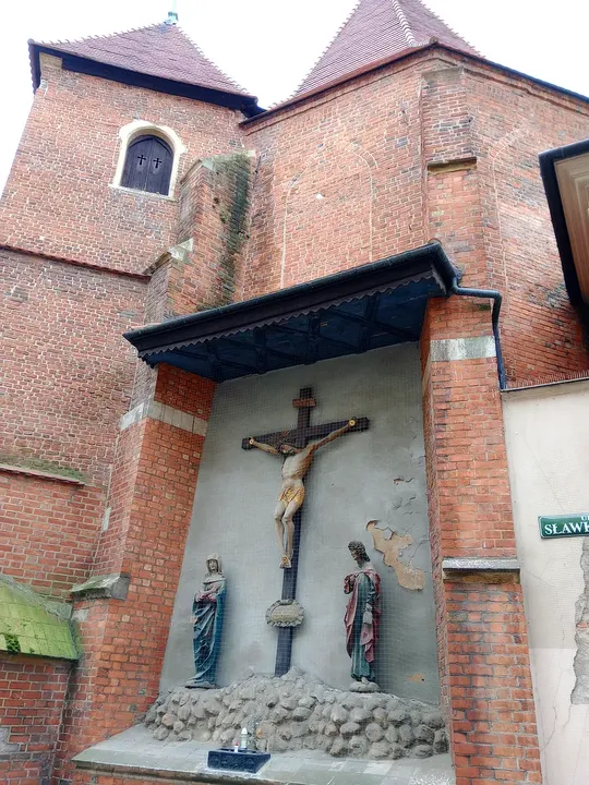 Crucifixion group outside Saint Mark’s at Sławkowska Street