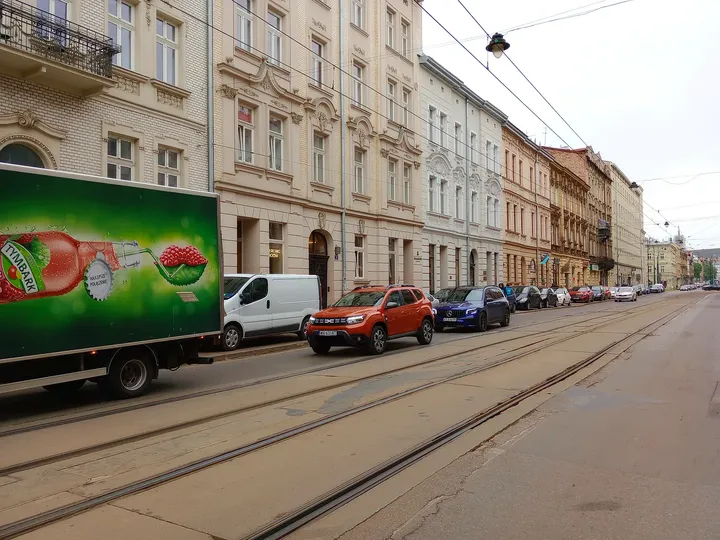 Long view towards the adjoining street at Starowiślna Street