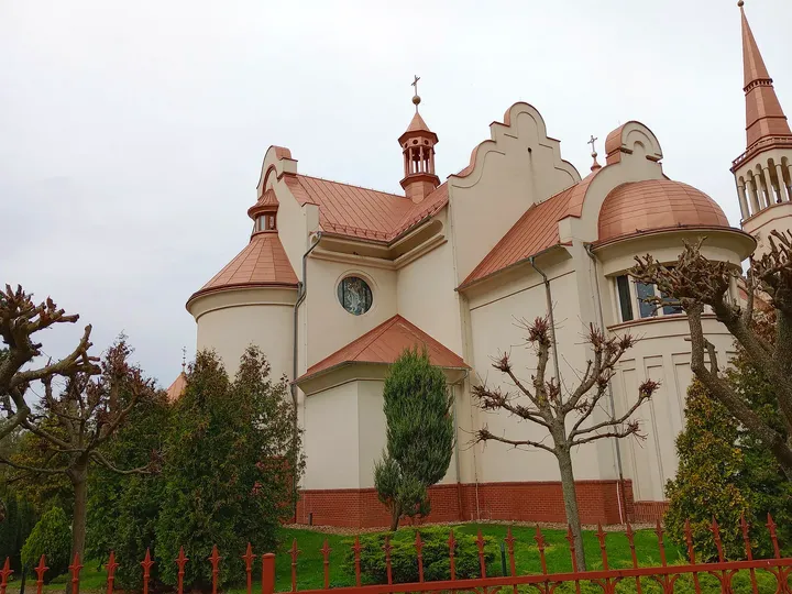 An older building beside the town walk at Świebodzin town walk