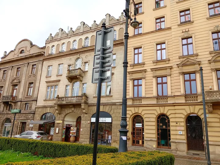 Buildings along the street approach at Szpitalna Street