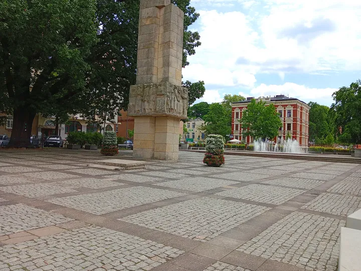 Memorial above the open paving at World War II memorial, Zielona Góra