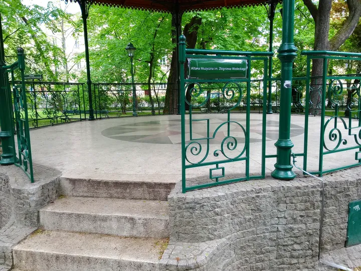 Steps to the small park pavilion at Zbigniew Wodecki Square